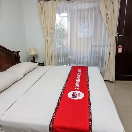 Legian Beach Hotel Кута Екстериор снимка
