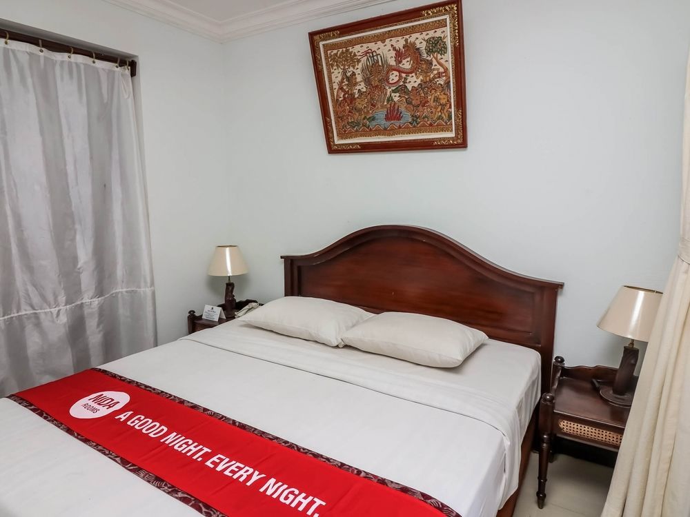 Legian Beach Hotel Кута Екстериор снимка